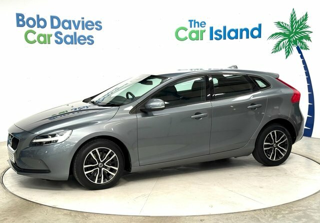 Volvo V40 T2 Gpf Momentum Nav Grey #4