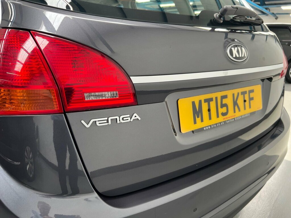 Kia Venga 1.6 4 Euro 6 - Top Spec - Low Mileag White #31