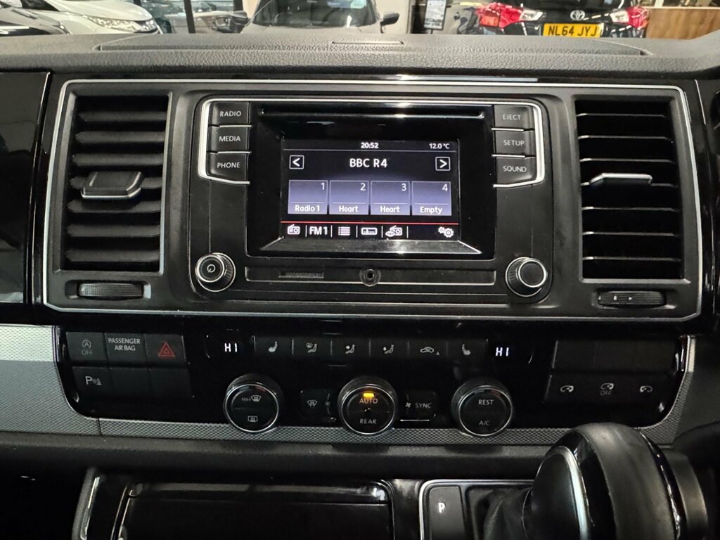 Volkswagen Caravelle Tdi Bluemotion Tech Se Dsg Euro 6 Ss Grey #22