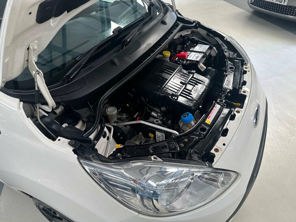 Ford KA Titanium 35 Taxpsensorsclean Mot Silver #43