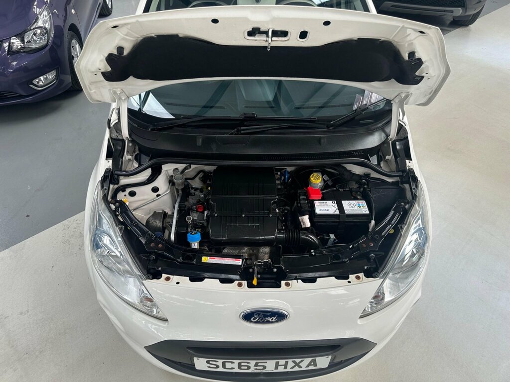 Ford KA Titanium 35 Taxpsensorsclean Mot Silver #42
