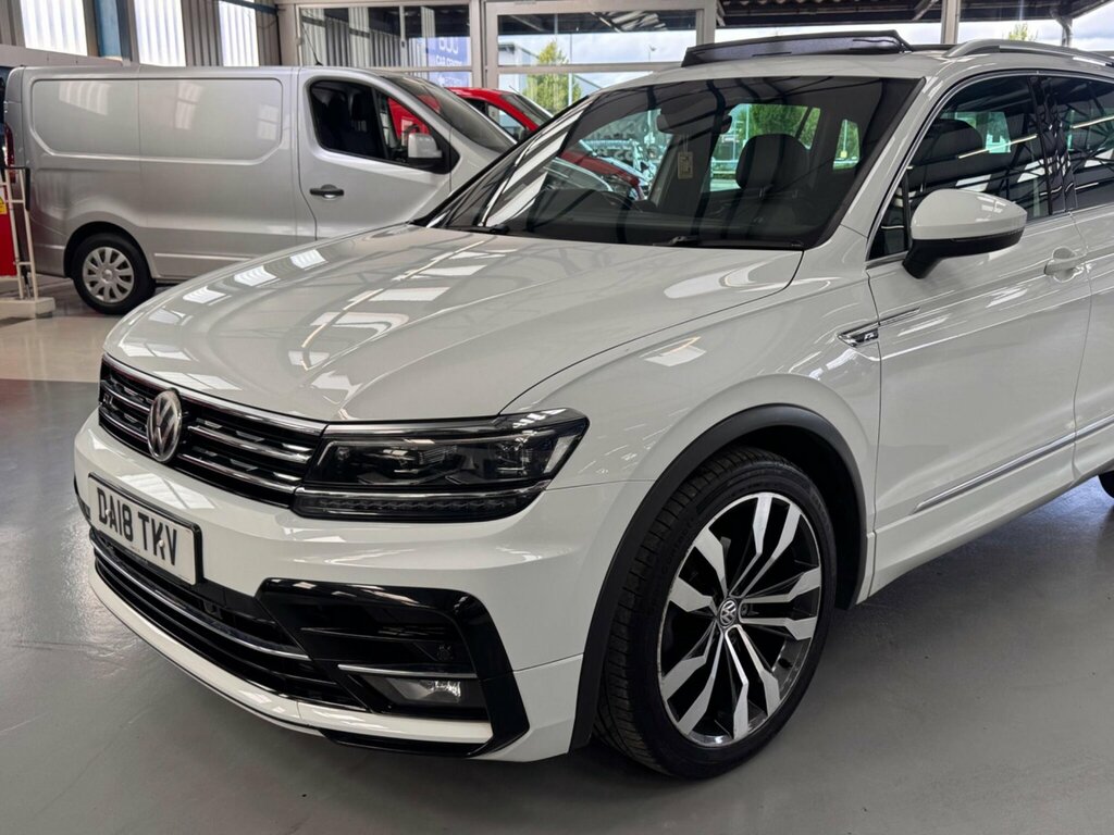 Volkswagen Tiguan 2.0 Tdi R-line Dsg Euro 6 Ss White #3