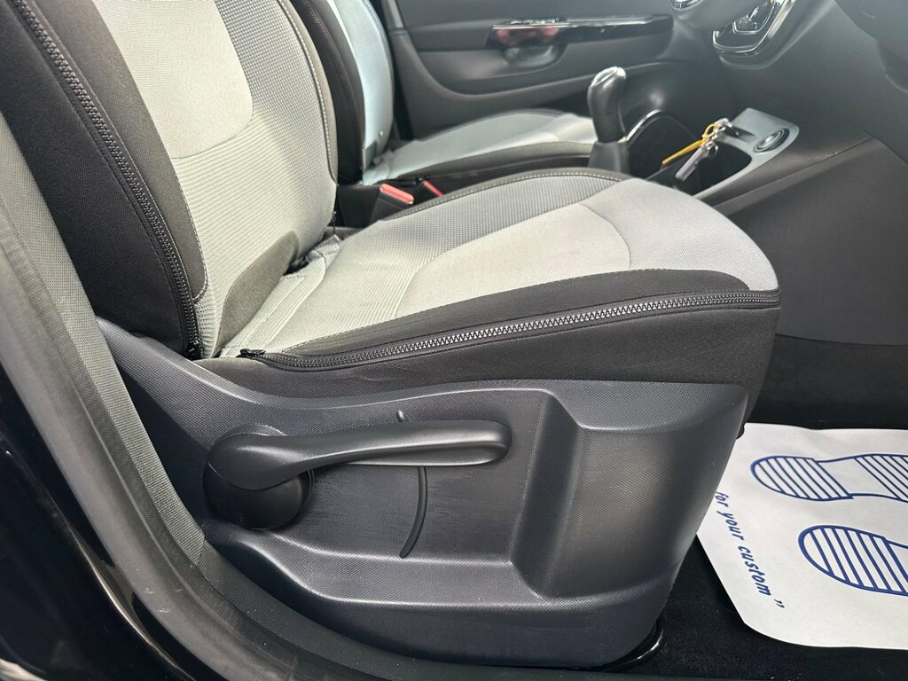 Renault Captur Media-nav Energy 1.4 - Main Dealer Prepared Beige #15