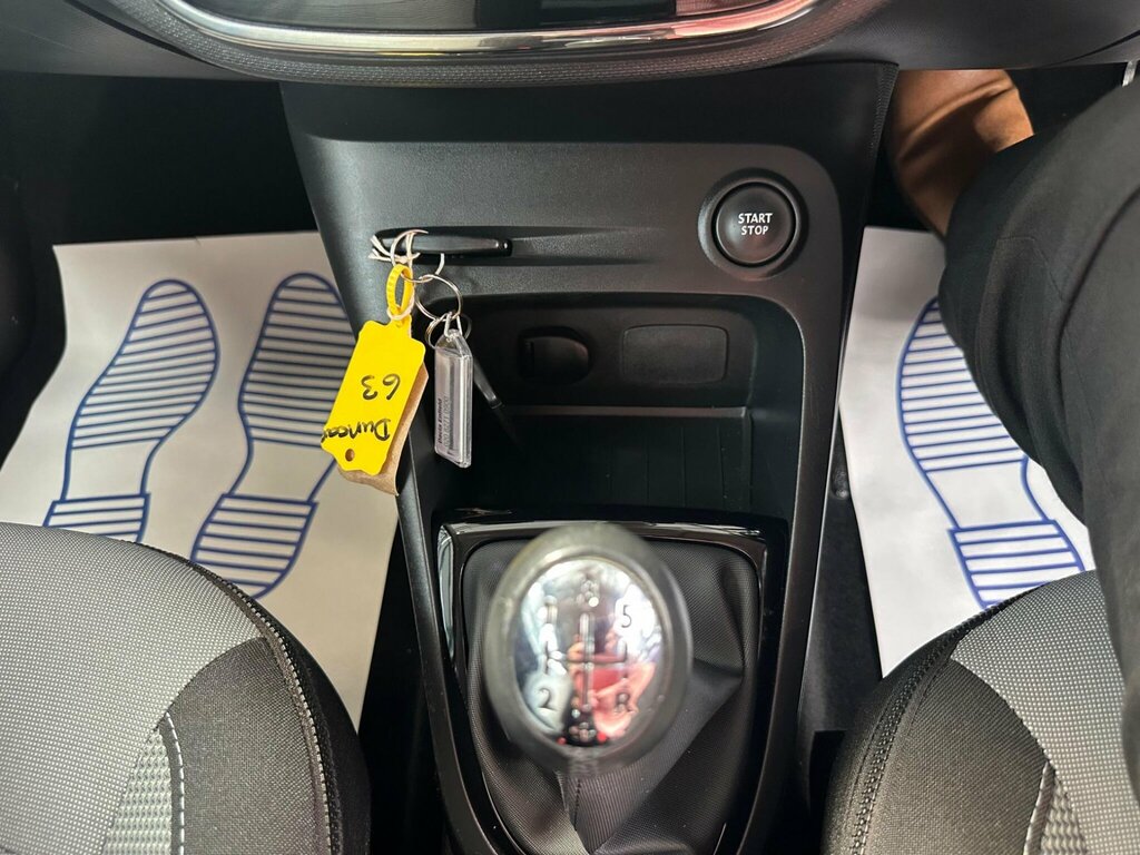 Renault Captur Media-nav Energy 1.4 - Main Dealer Prepared Beige #21