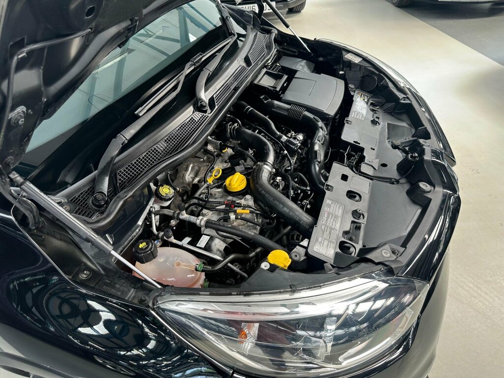 Renault Captur Media-nav Energy 1.4 - Main Dealer Prepared Beige #55