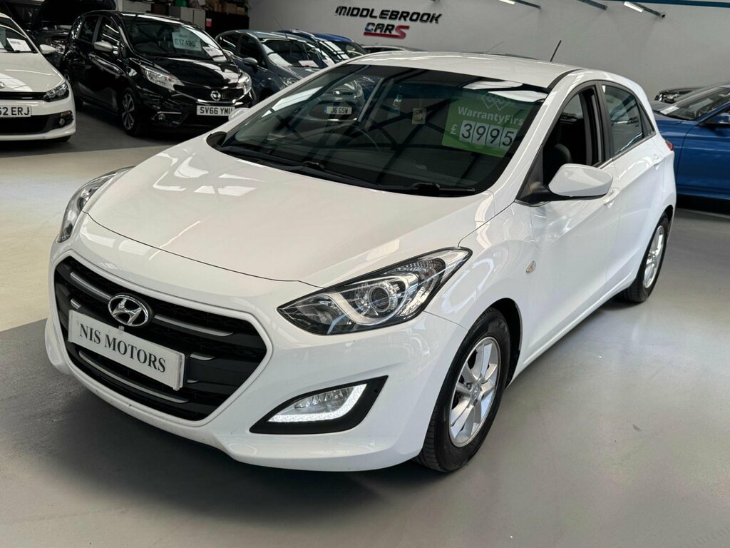 Hyundai I30 1.6 Crdi Se Business Edition Blue Drive 109 Bhp Blue #7