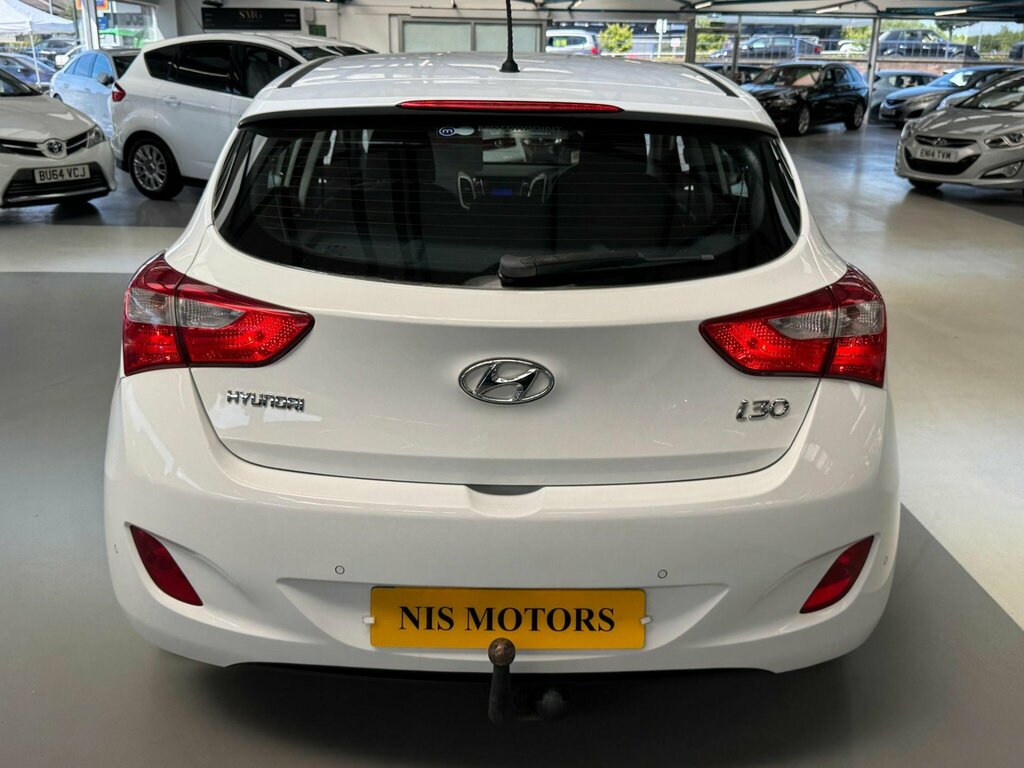 Hyundai I30 1.6 Crdi Se Business Edition Blue Drive 109 Bhp Blue #14