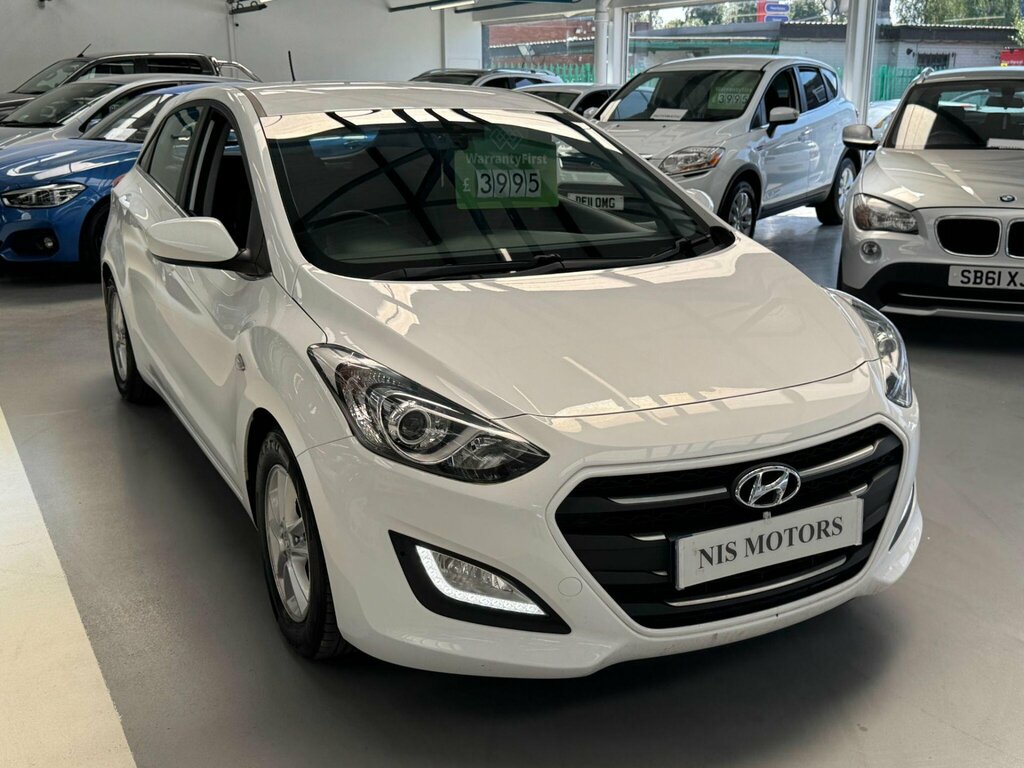 Hyundai I30 1.6 Crdi Blue Drive Se Euro 6 Ss White #5