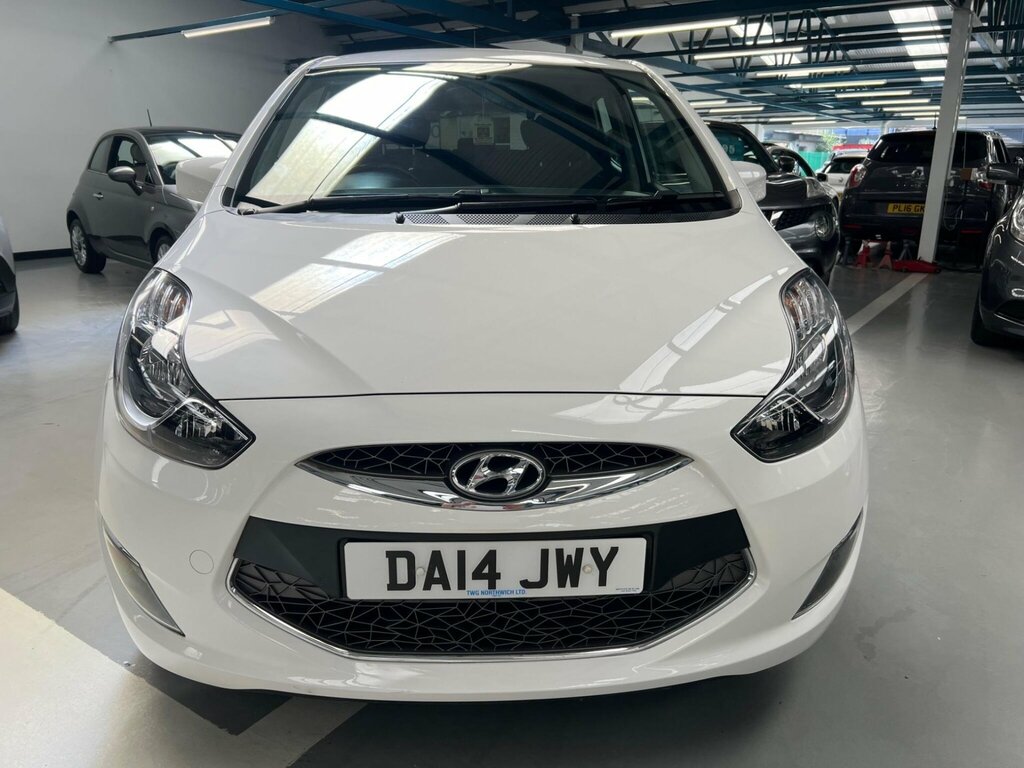 Hyundai Ix20 1.4 Active Euro 5 White #4