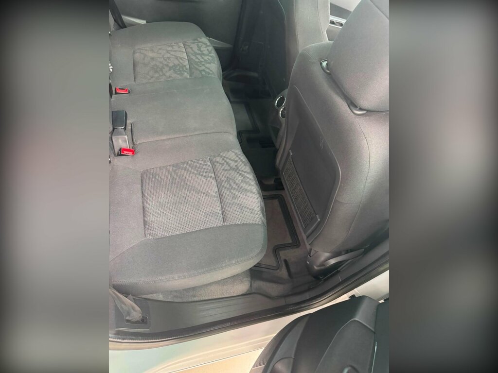 Peugeot 3008 1.6 Hdi 112 Exclusive Red #31