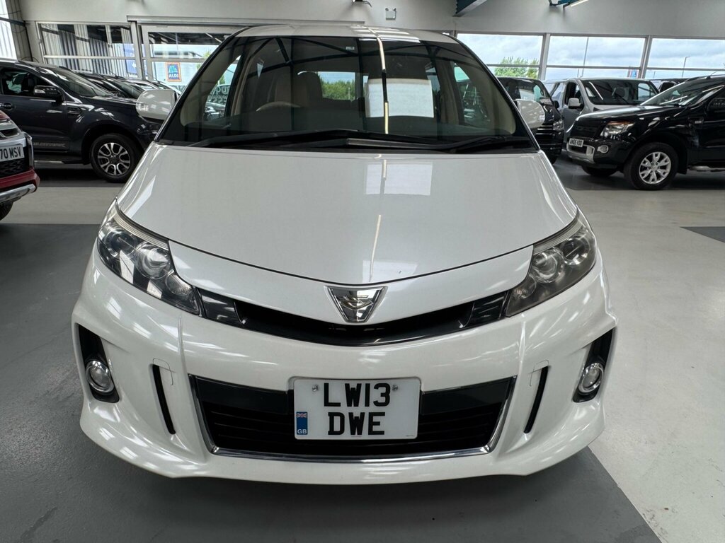 Toyota Estima 2.4 7 Seat White #2