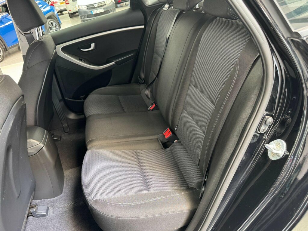 Hyundai I30 1.4 Classic Hatchback Euro 5 10 Black #27