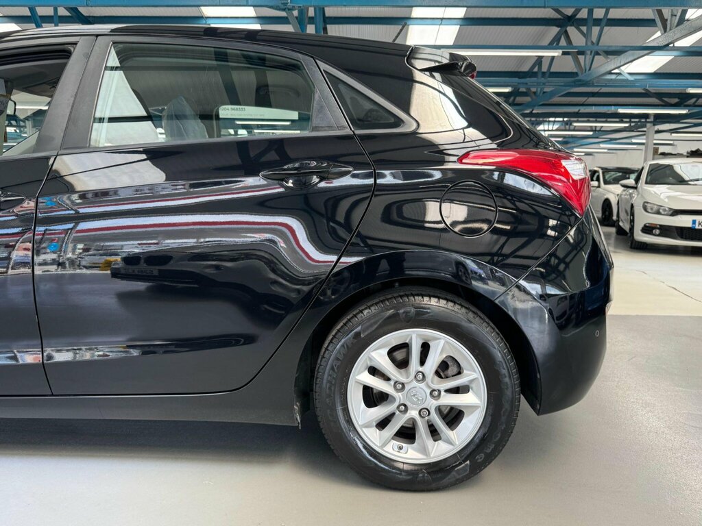 Hyundai I30 1.4 Classic Hatchback Euro 5 10 Black #12
