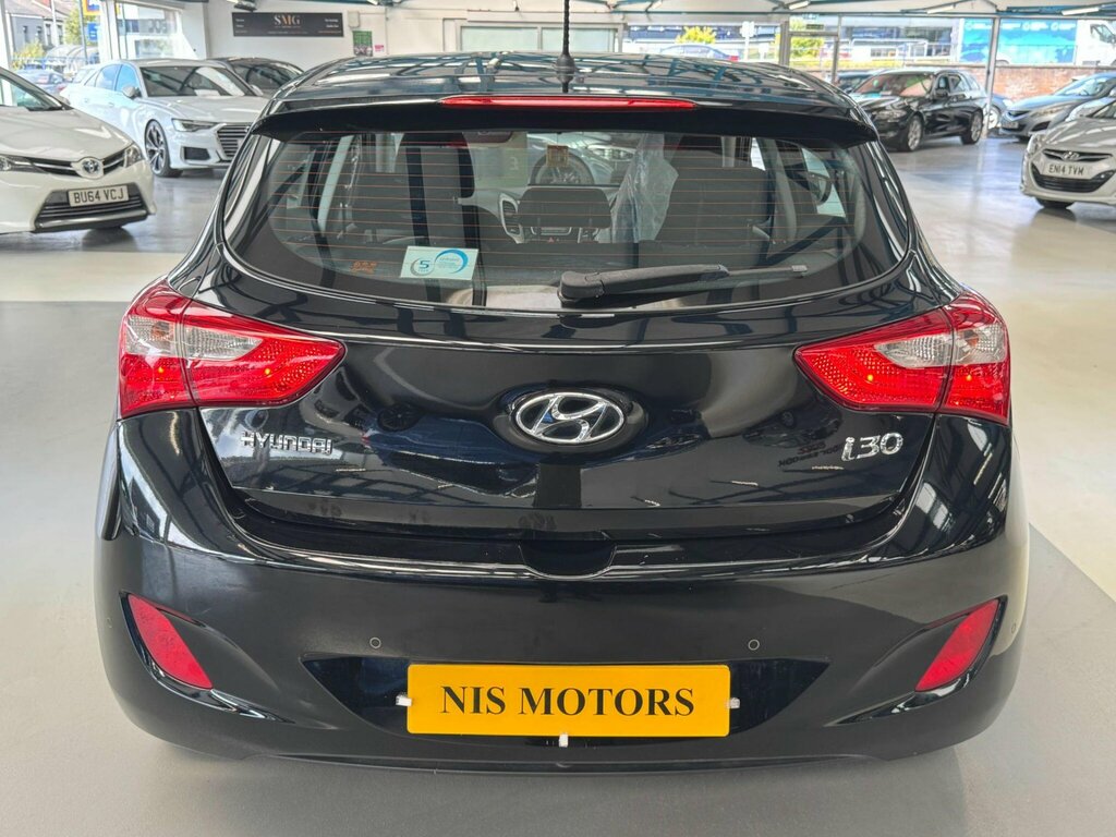 Hyundai I30 1.4 Classic Hatchback Euro 5 10 Black #16