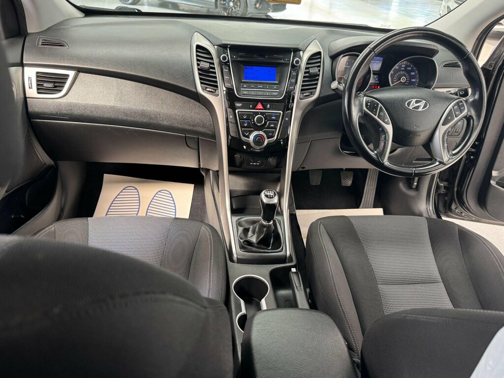 Hyundai I30 1.4 Classic Hatchback Euro 5 10 Black #26