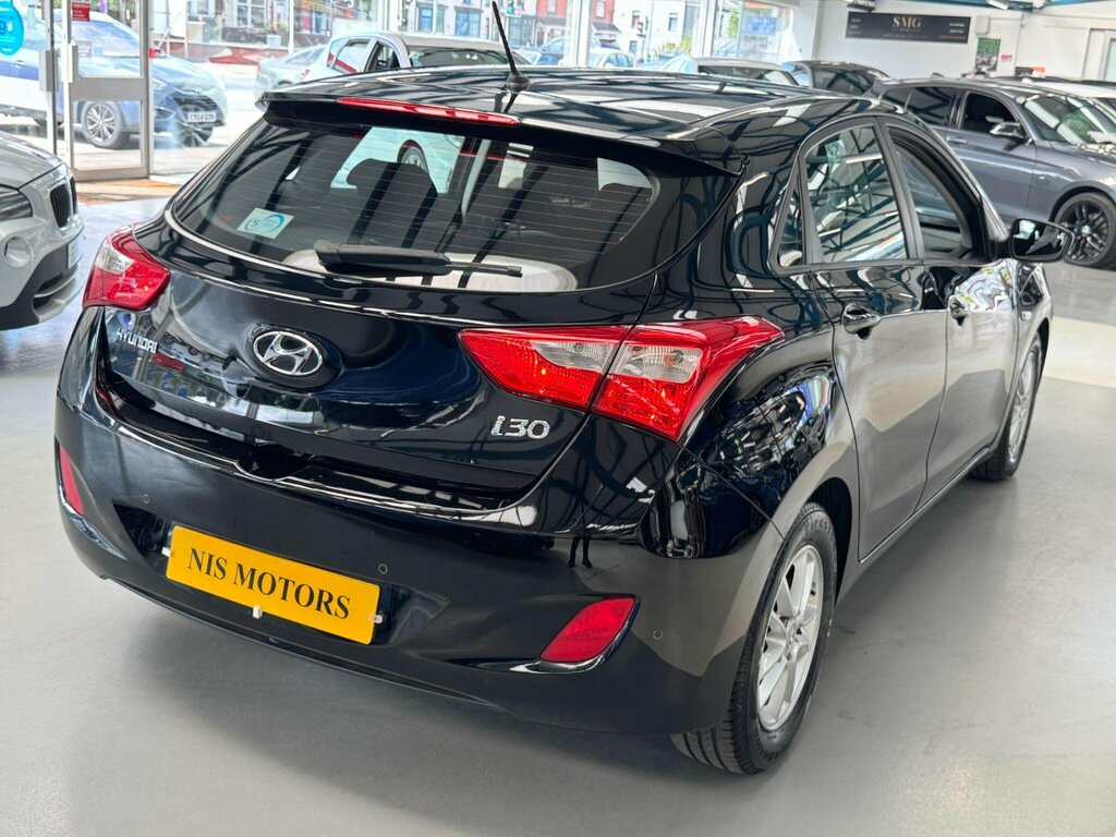 Hyundai I30 1.4 Classic Hatchback Euro 5 10 Black #17