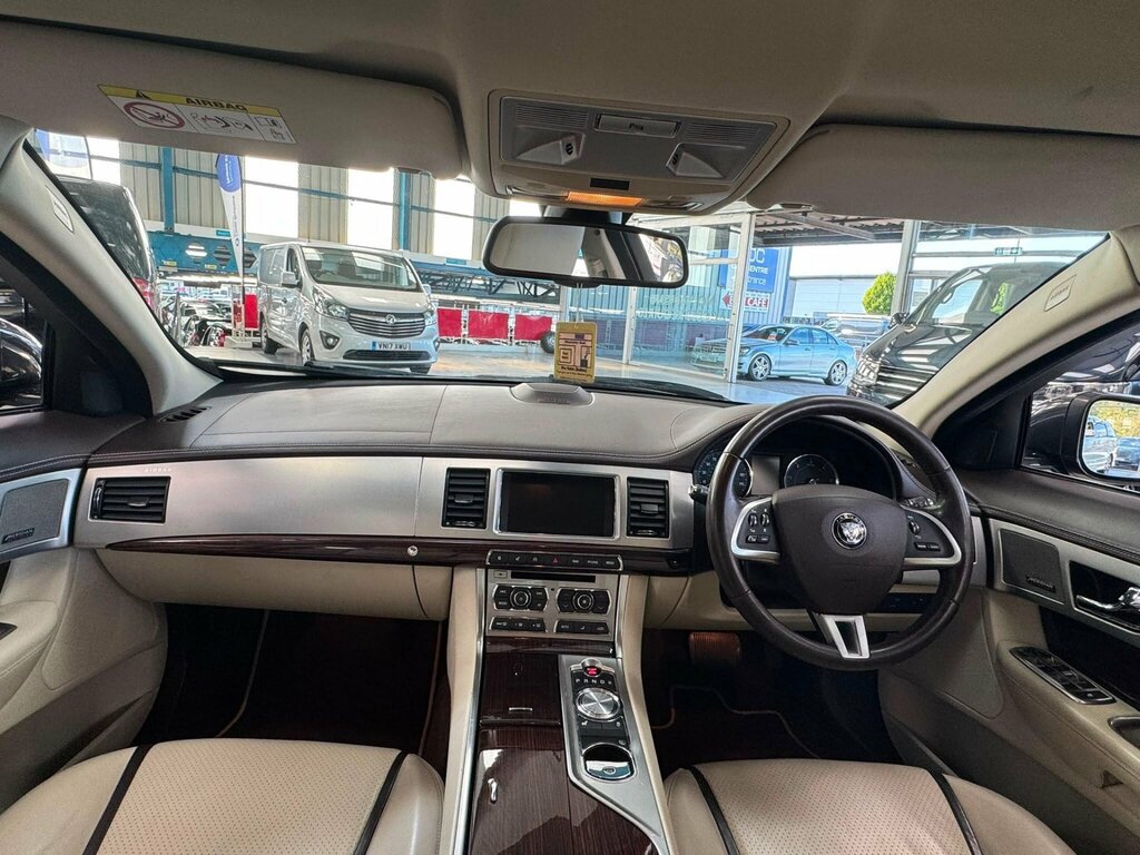 Jaguar XF 2.2D Luxury Sportbrake Euro 5 Ss Blue #16