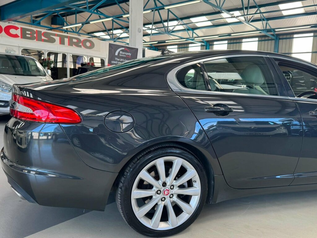 Jaguar XF 2.2D Luxury Sportbrake Euro 5 Ss Blue #34