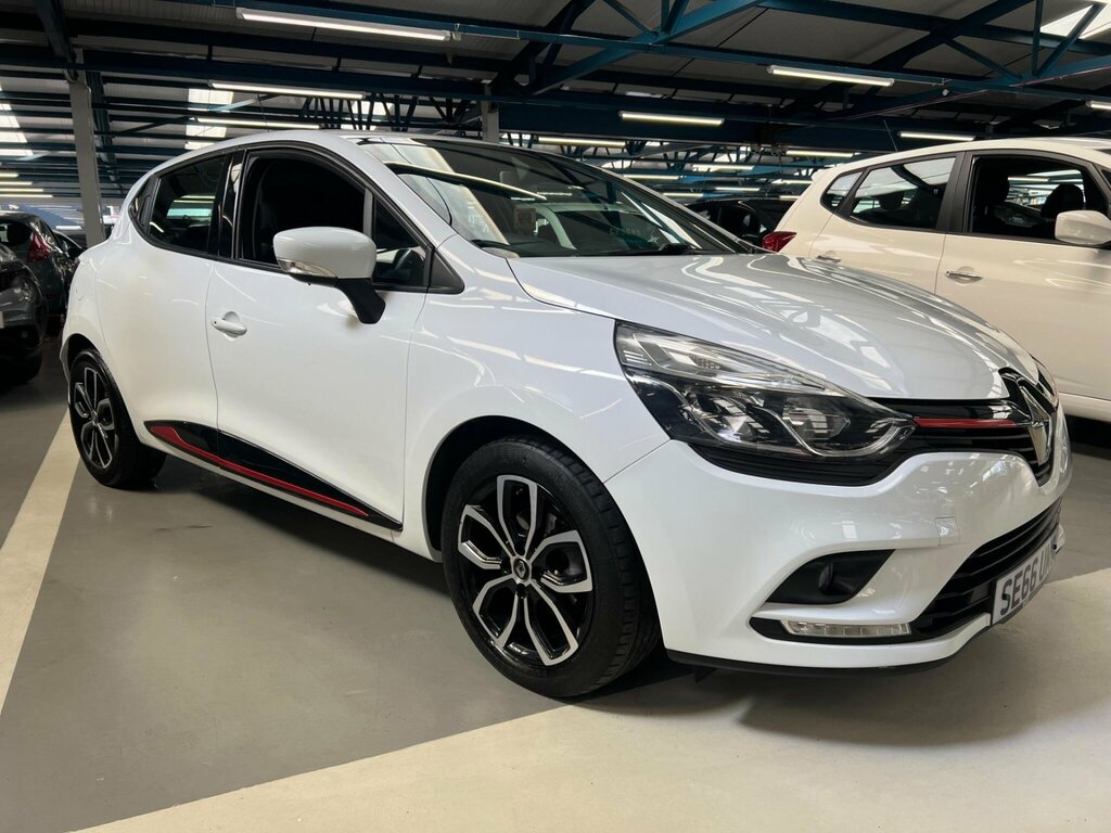 Renault Clio 1.2 16V Dynamique Nav Euro 6 SE66UMO White #3