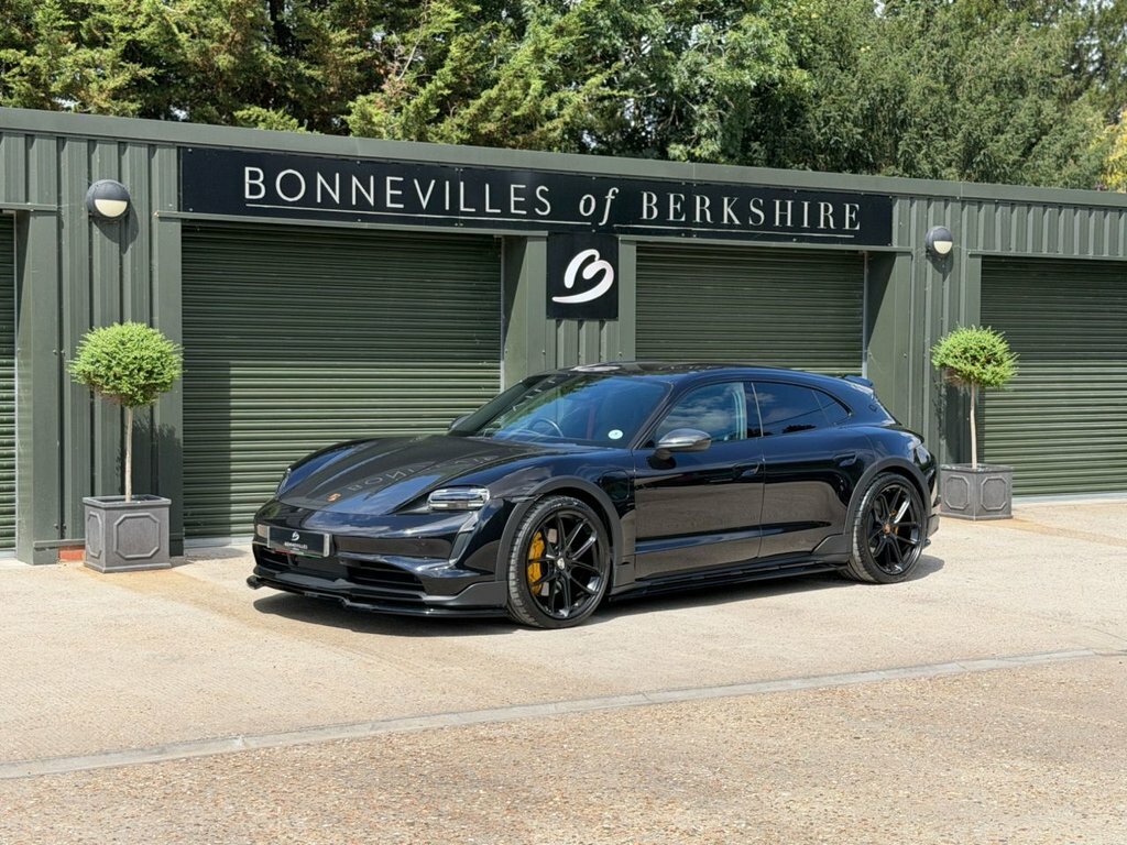 Porsche Taycan Estate Black