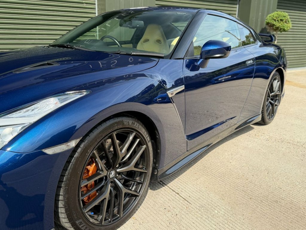 Nissan GT-R Prestige Grey #10