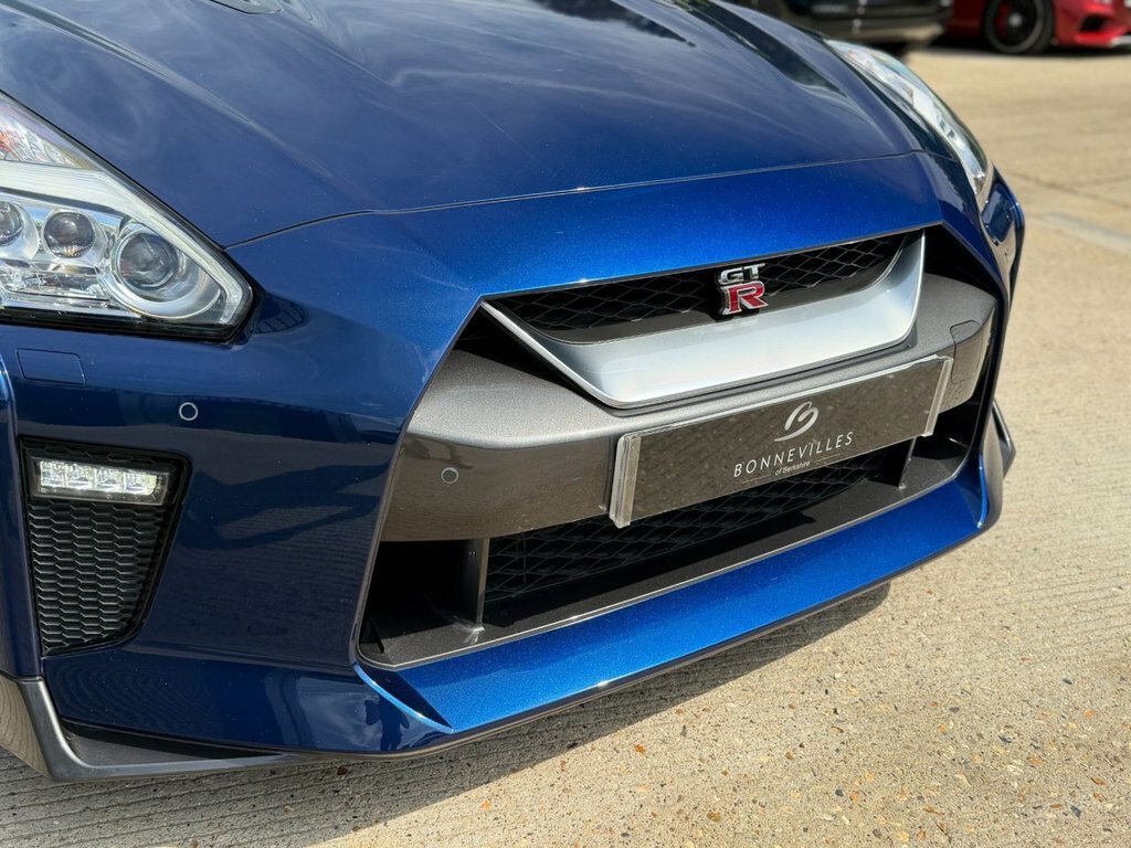 Nissan GT-R Prestige Grey #8