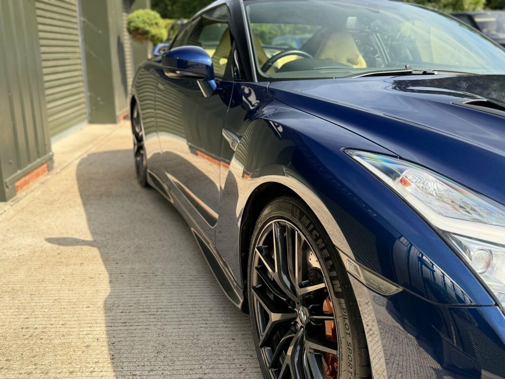Nissan GT-R Prestige Grey #9