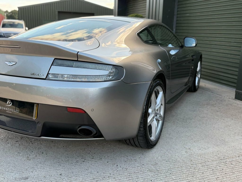 Aston Martin Vantage Aston Martin Vantage 4.7 V8 Sportshift II Euro 6 2  #14