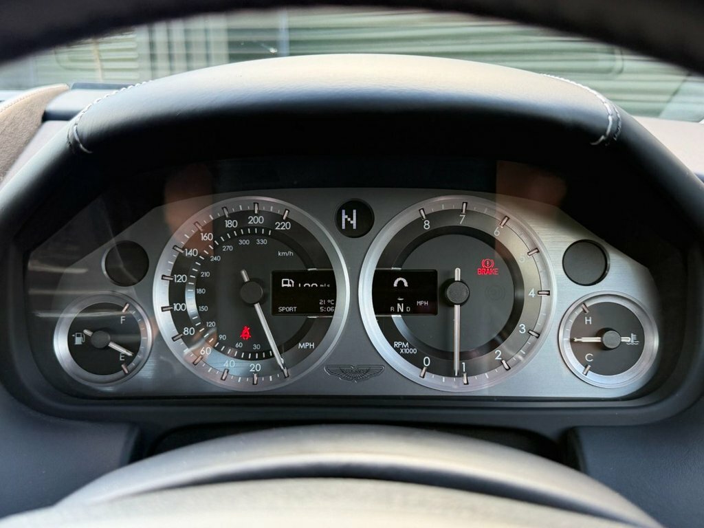 Aston Martin Vantage Aston Martin Vantage 4.7 V8 Sportshift II Euro 6 2  #27