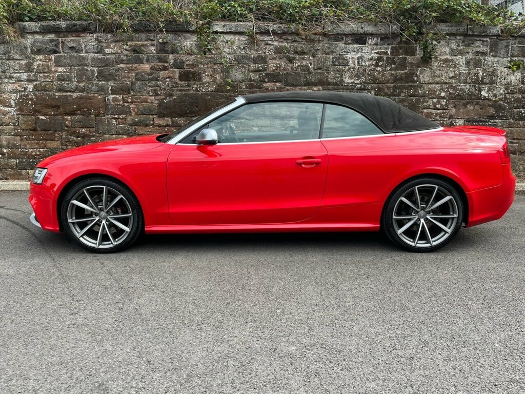 Audi RS5 Convertible Red #4