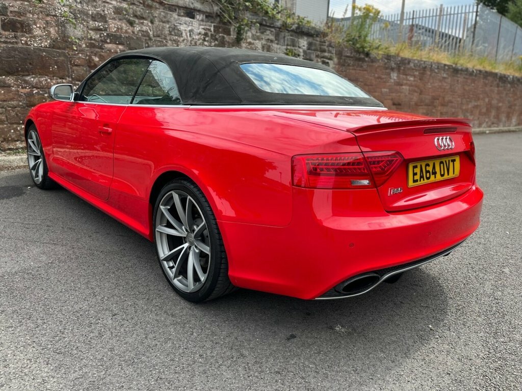 Audi RS5 Convertible Red #5
