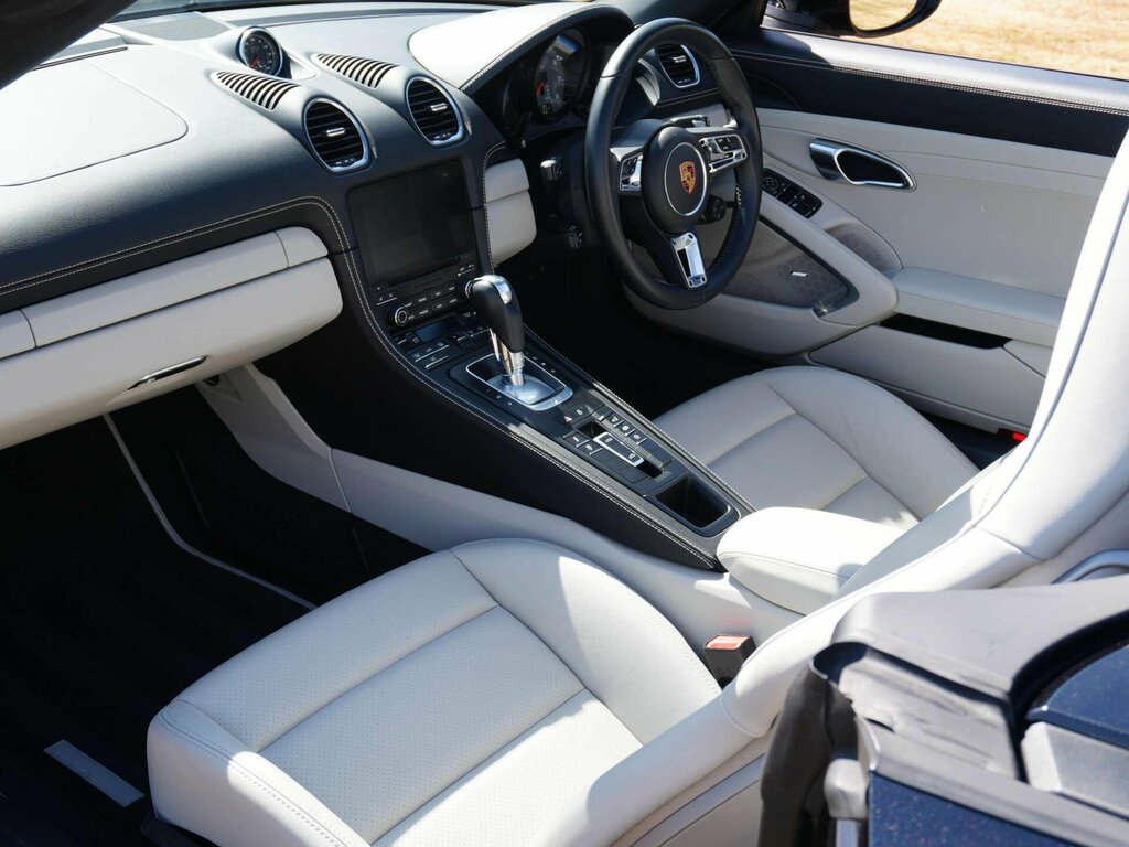 Porsche 718 2.0T Coupe Gpf Pdk Euro 6 Ss 300 Ps Grey #15