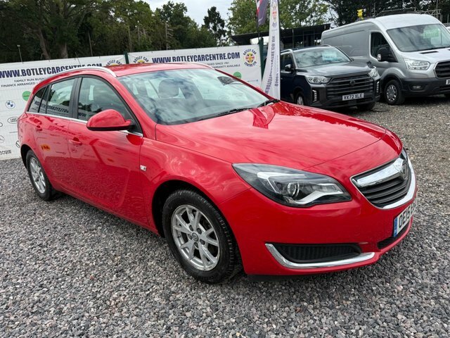 Vauxhall Insignia 2.0 Cdti Ecoflex Design Sports Tourer M Red