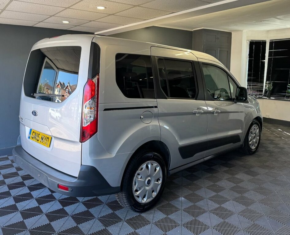 Ford Tourneo Connect 1.6L Zetec Silver #4