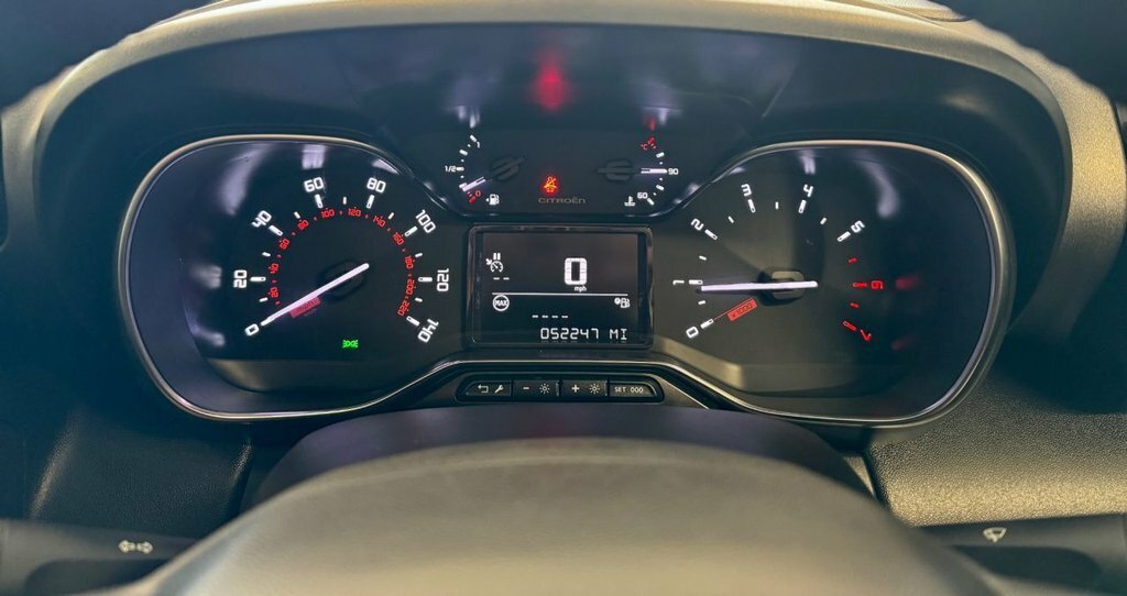 Citroen C3 Aircross 1.2L Feel Silver #6