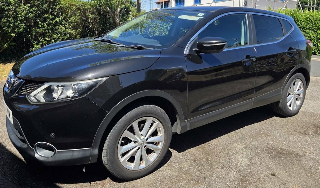 Nissan Qashqai Black #2