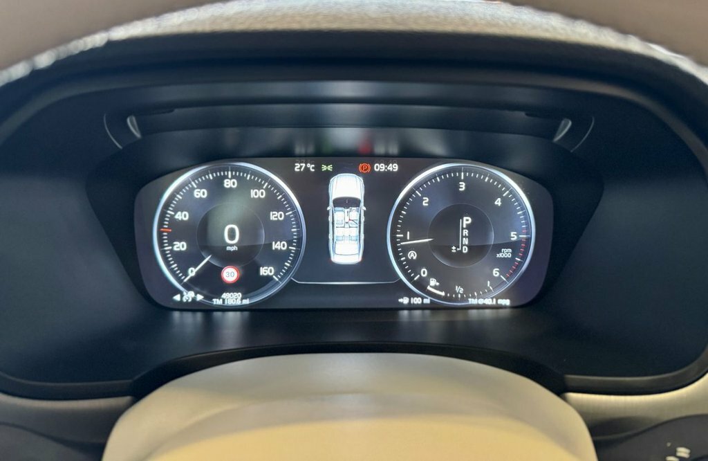 Volvo S90 2L Momentum Black #6