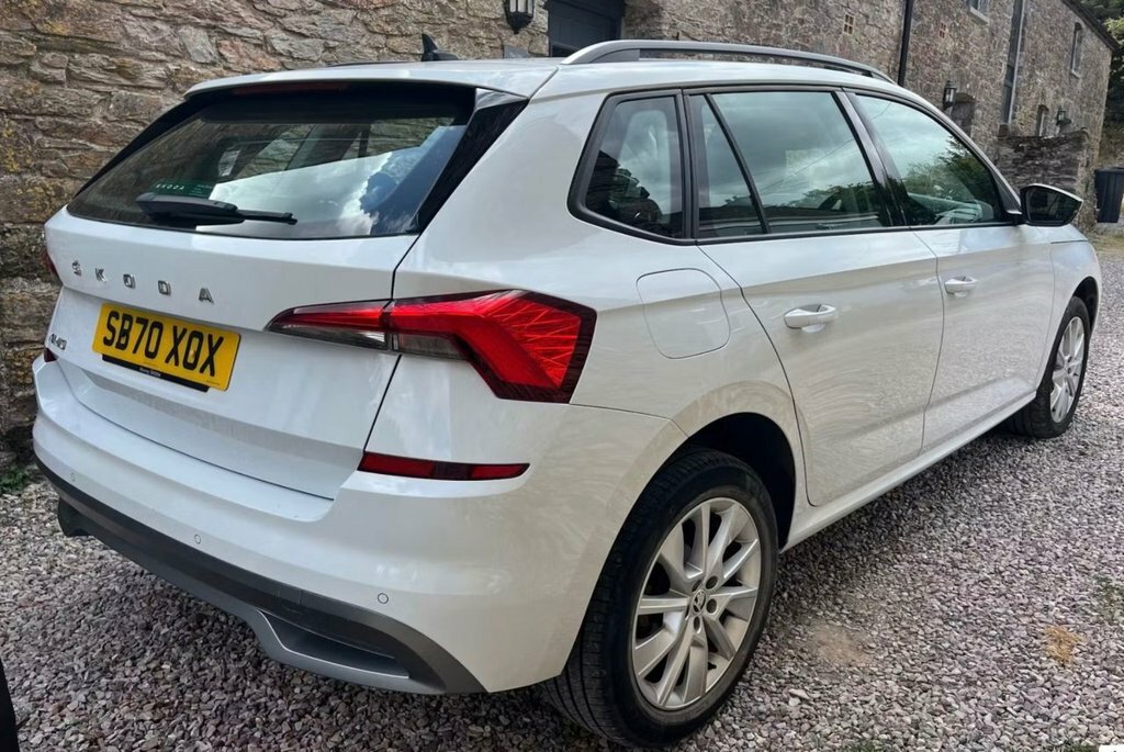 Skoda Kamiq 1L Se White #4