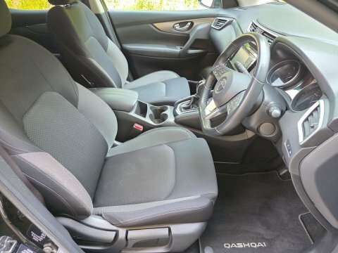 Nissan Qashqai 1.3L Tekna White #12