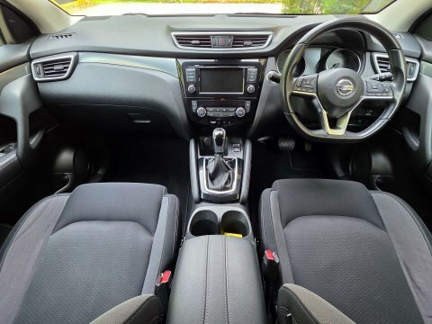 Nissan Qashqai 1.3L Tekna White #8