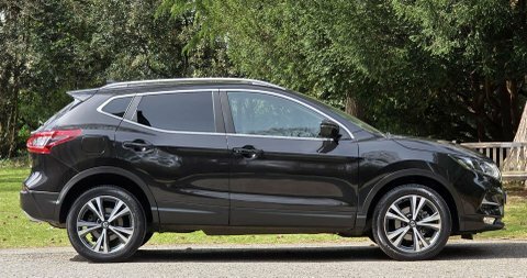 Nissan Qashqai 2020 20 1.3 Black #4