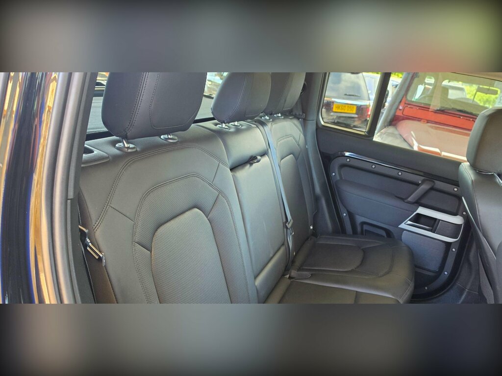 Land Rover Defender 110 3.0 D250 Mhev Hse Suv 4Wd 250 Ps #17