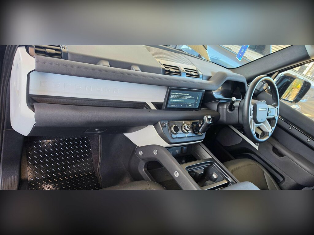 Land Rover Defender 110 3.0 D250 Mhev Hse Suv 4Wd 250 Ps #10
