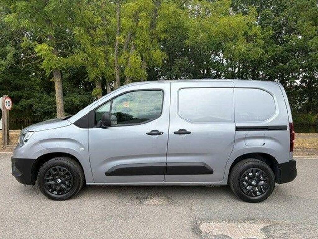 Vauxhall Combo 1.5 Turbo D 2000 Edition L1 H1 Euro 6 Grey #4