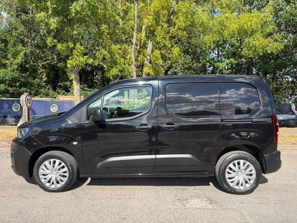 Peugeot Partner 1.5 Bluehdi 1000 Professional Standard Panel Van S Black #4