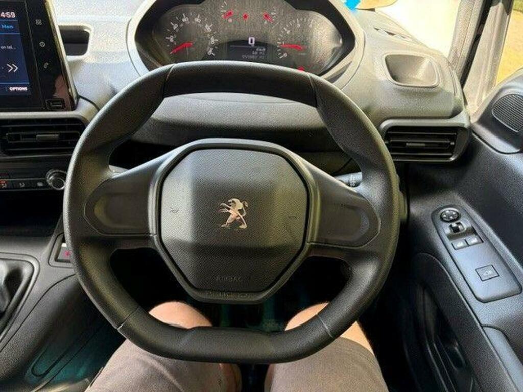 Peugeot Partner 1.5 Bluehdi 650 Professional Premium Standard Pane White #13