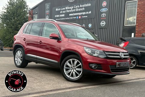 Volkswagen Tiguan 2.0 Tiguan Match Red