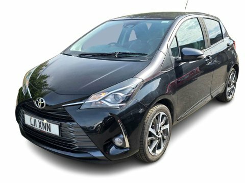 Toyota Yaris 1.5 Vvt-h Gr Sport Hatchback Hybrid E-c Black #2
