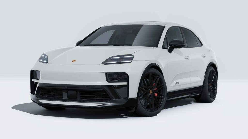 Porsche Macan Electric Black