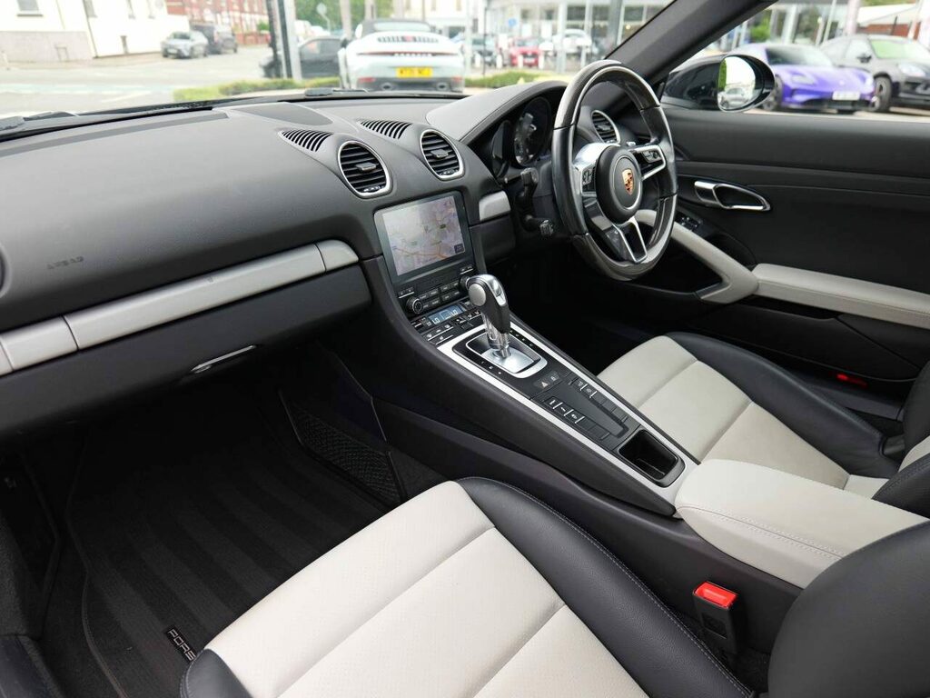 Porsche 718 Petrol Black #5